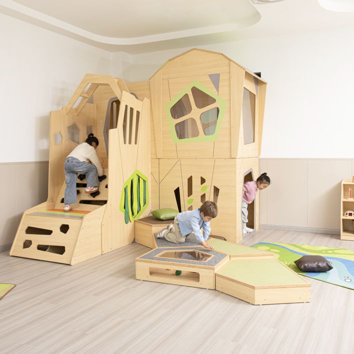 Spielburgen und Indoor Spielhäuser Cover